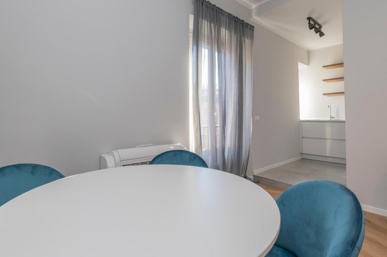 Luxury In Downtown - Curtatone 4 * Milán